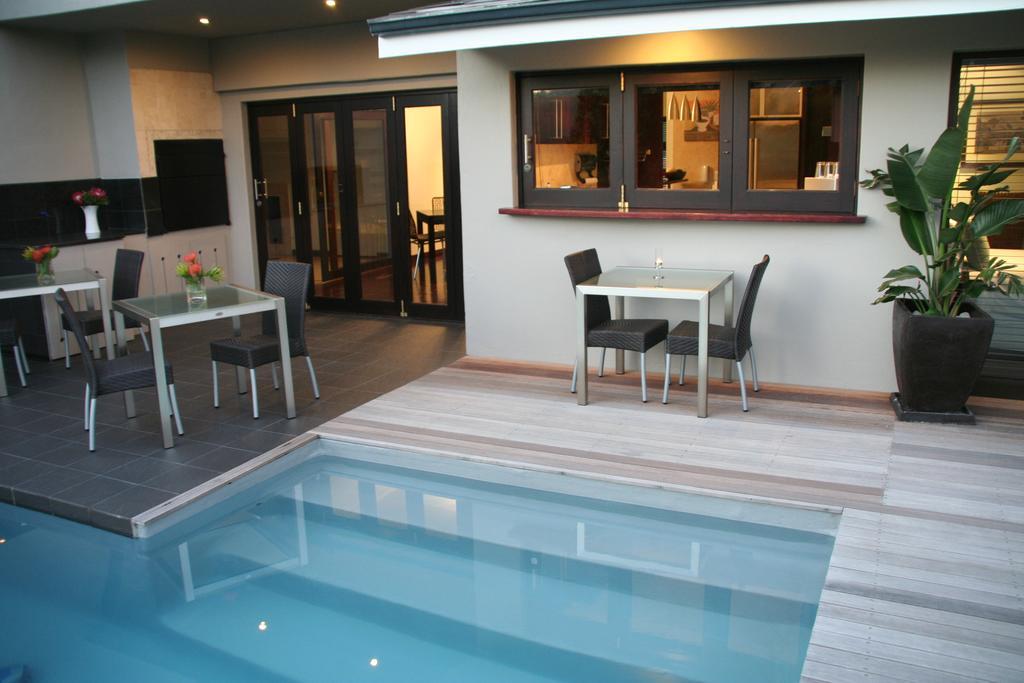 Keren'S Vine Guesthouse Stellenbosch Eksteriør bilde
